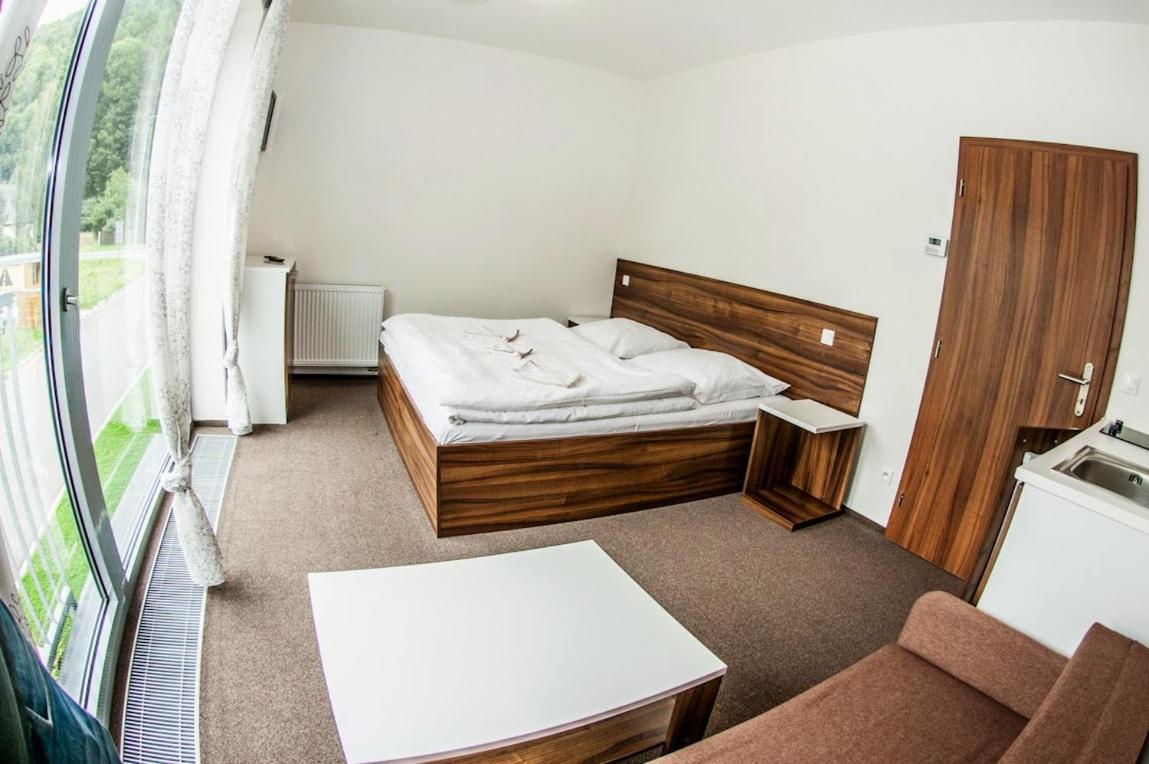 Luxusni Horsky Apartman Primo U Sjezdovky Kouty Лоучна-над-Десноу Экстерьер фото